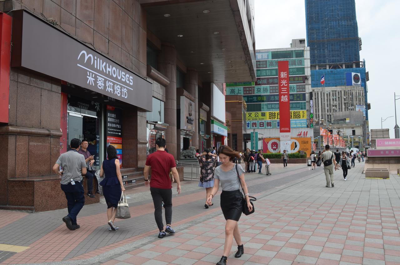 Holo Hostel Taipeh Exterior foto